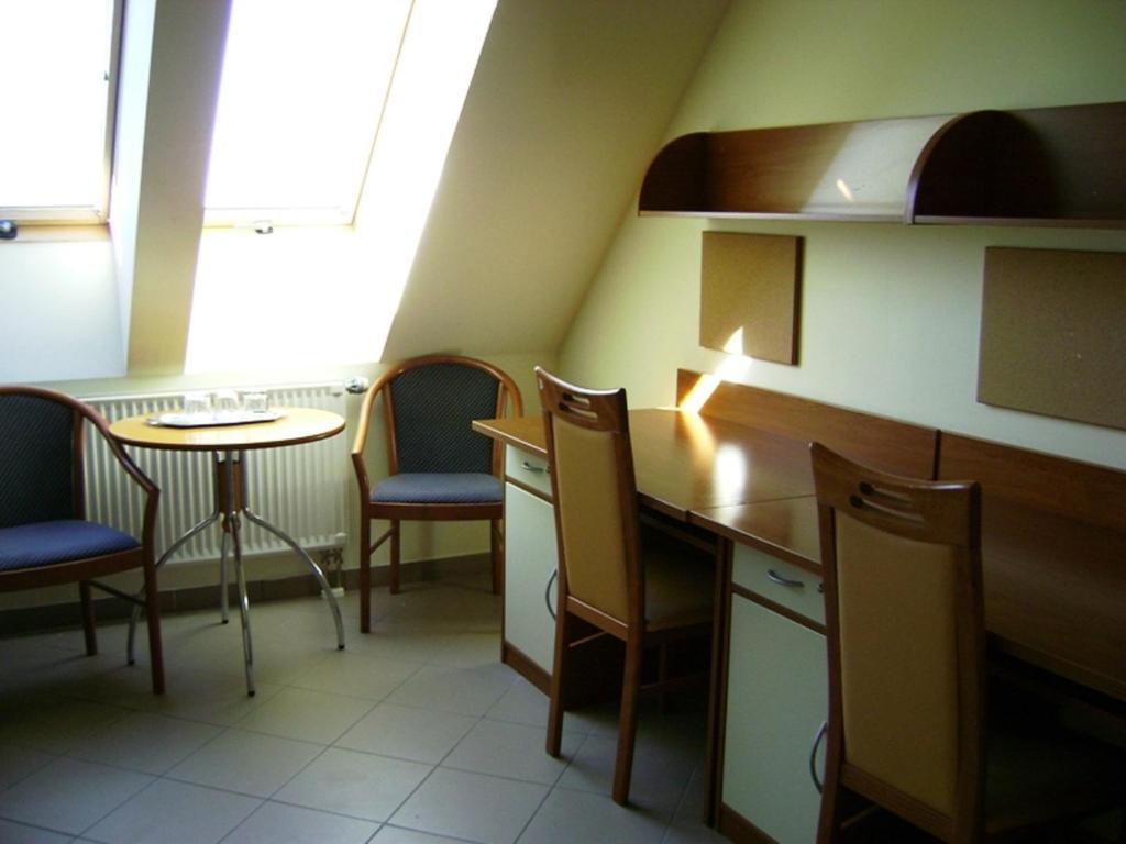 Karoly Robert Diakhotel Дьёндьёш Номер фото